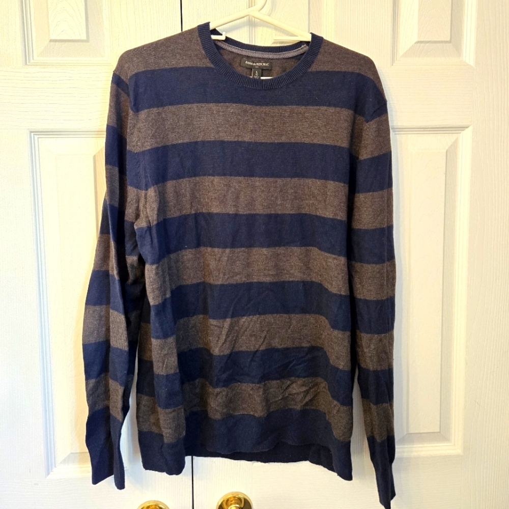 (L) Banana Republic Striped Sweater